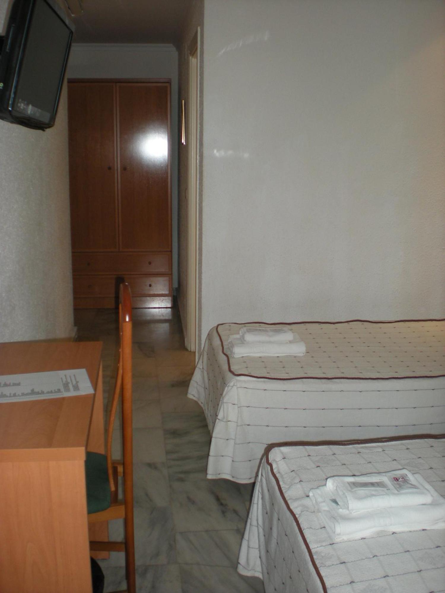 Hotel New Sanz Торемолинос Екстериор снимка