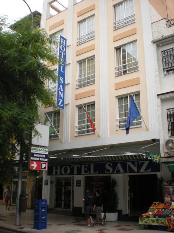 Hotel New Sanz Торемолинос Екстериор снимка
