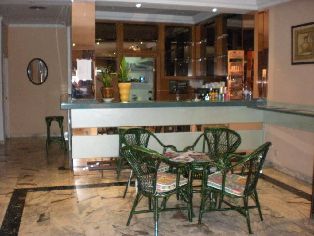 Hotel New Sanz Торемолинос Екстериор снимка