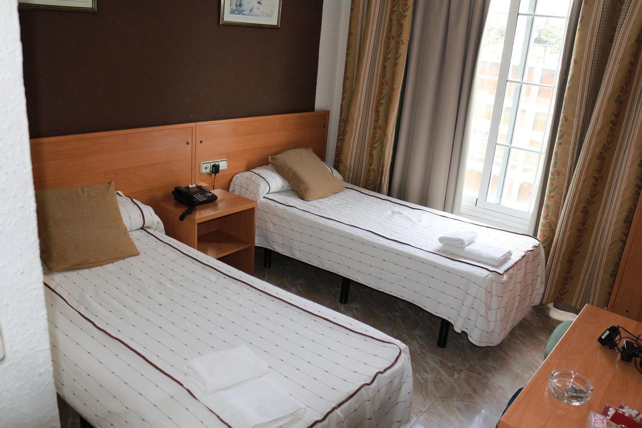Hotel New Sanz Торемолинос Екстериор снимка